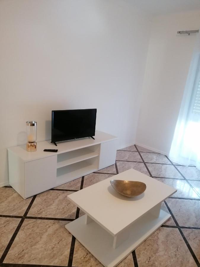 Apartamentos Nazare Amada エクステリア 写真