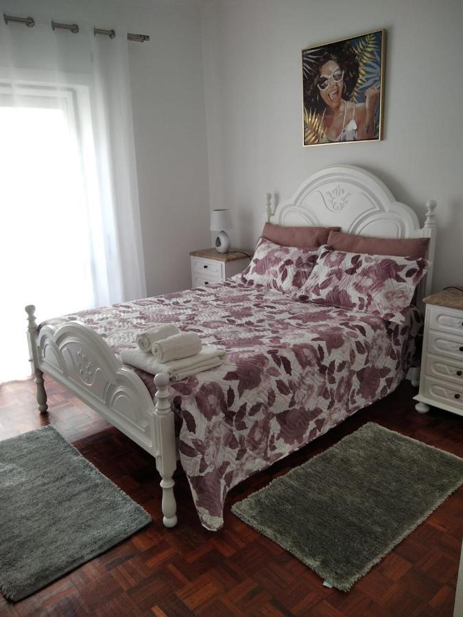 Apartamentos Nazare Amada エクステリア 写真